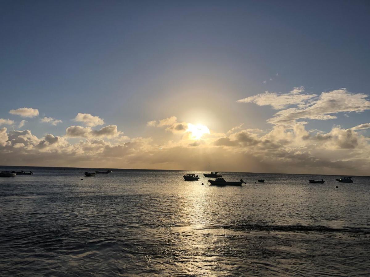 Marazul Dive Resort. 3 Bedroom Seafront House. Dive, Snorkel, Enjoy Amazing Sunsets Westpunt Exterior photo