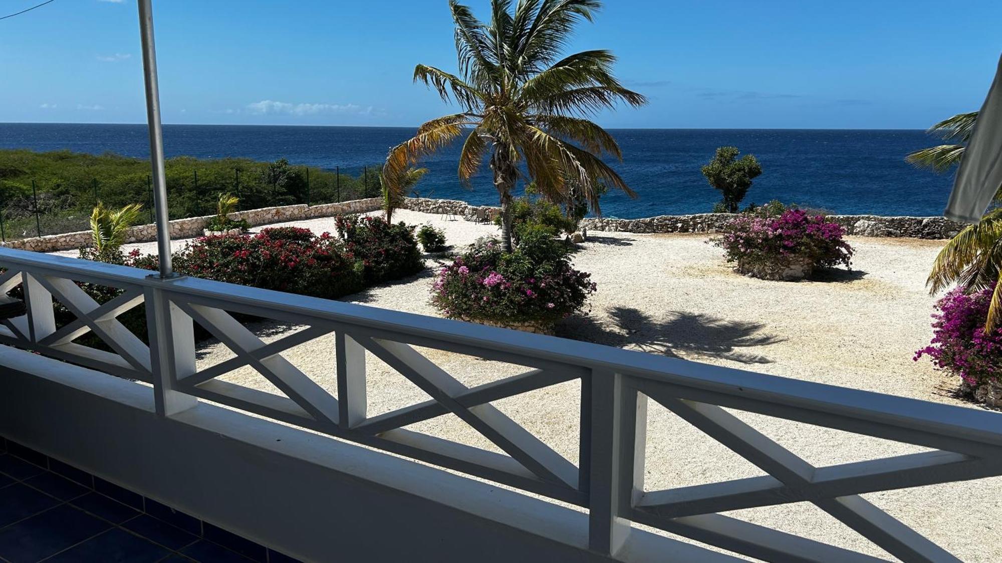 Marazul Dive Resort. 3 Bedroom Seafront House. Dive, Snorkel, Enjoy Amazing Sunsets Westpunt Exterior photo